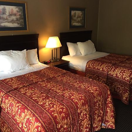 Red Carpet Inn & Suites Albany Airport Exterior foto