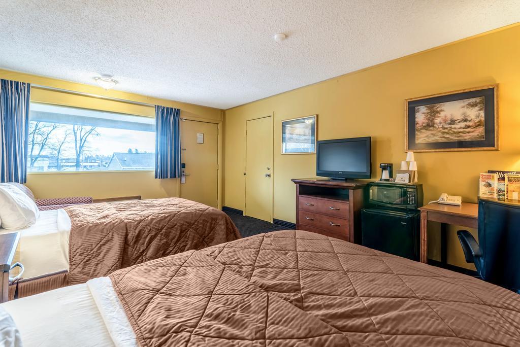 Red Carpet Inn & Suites Albany Airport Exterior foto